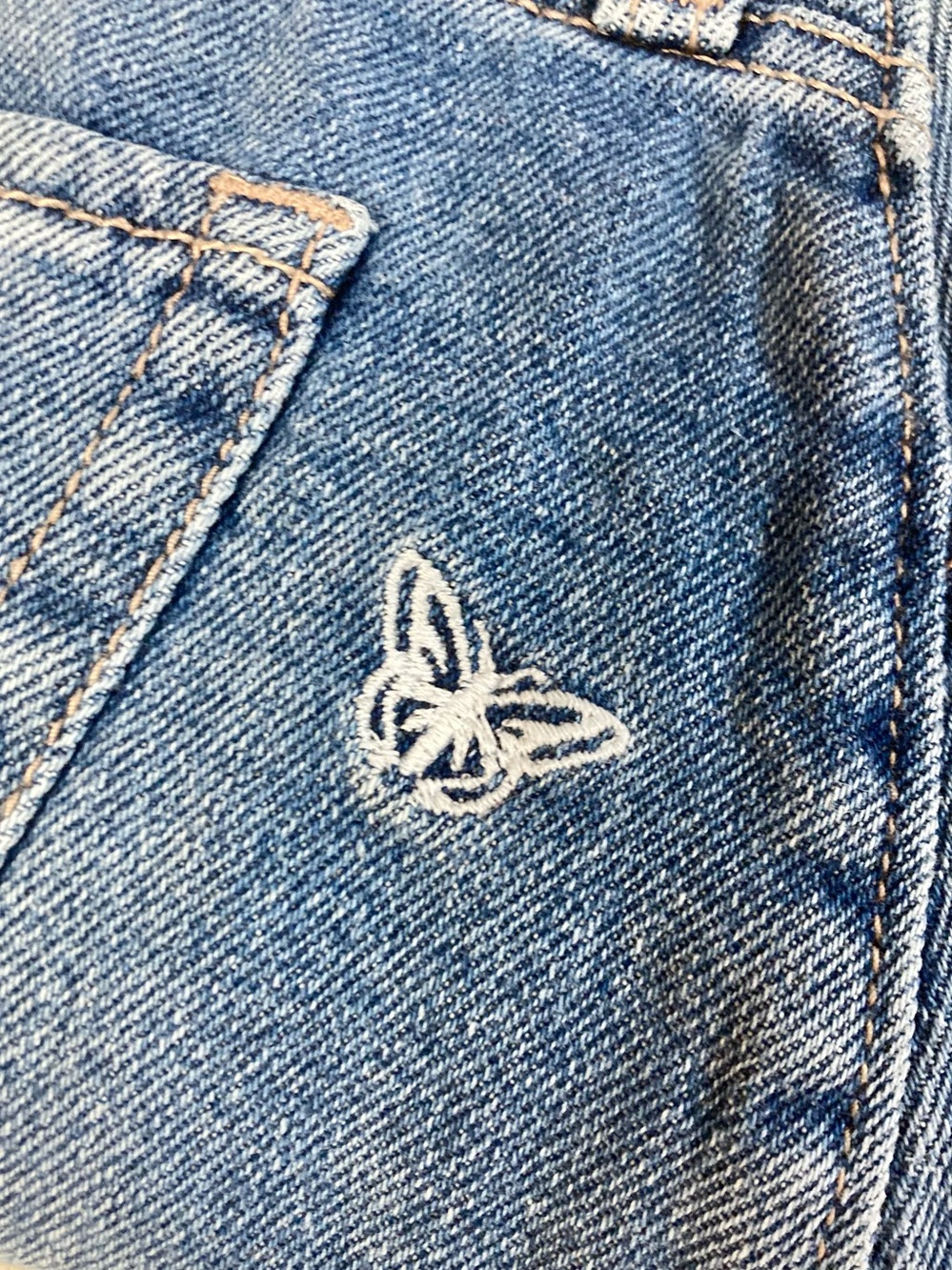 HOLLISTER California Butterfly Shorts - Picture 5 of 10